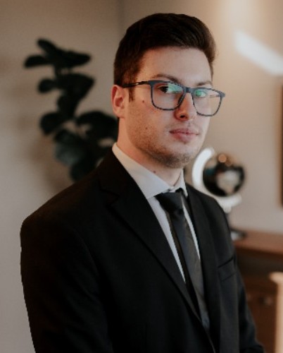 Adv. Rodrigo Dal Magro de Lemos Müller